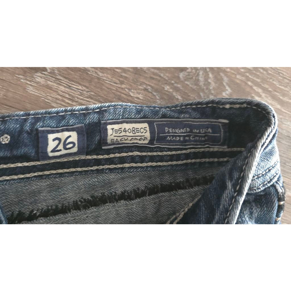 Women's Miss Me Jeans, size 26 - Picture 6 of 12